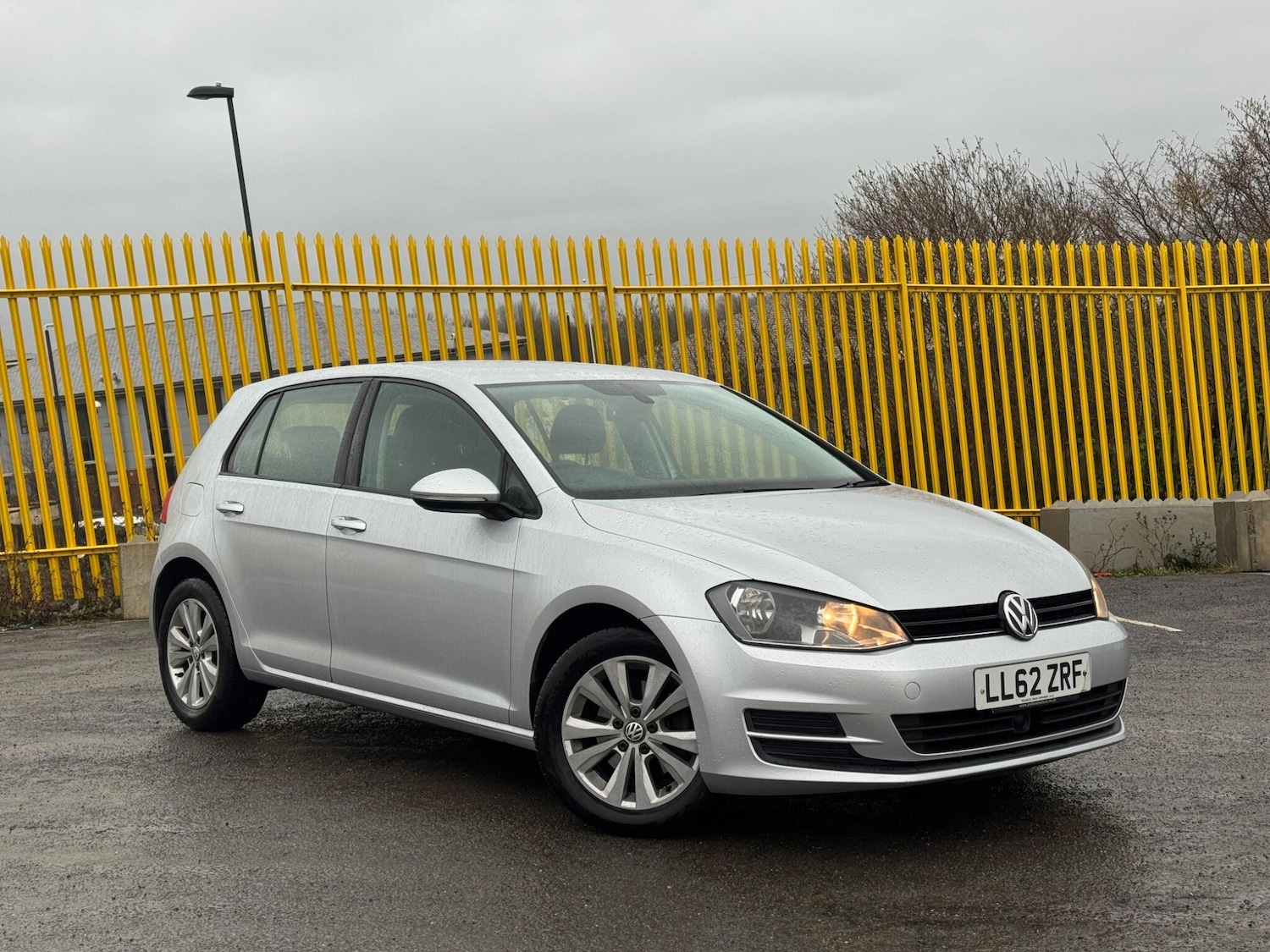 Used Volkswagen Golf 2012 for sale - 77646506: Photo 1