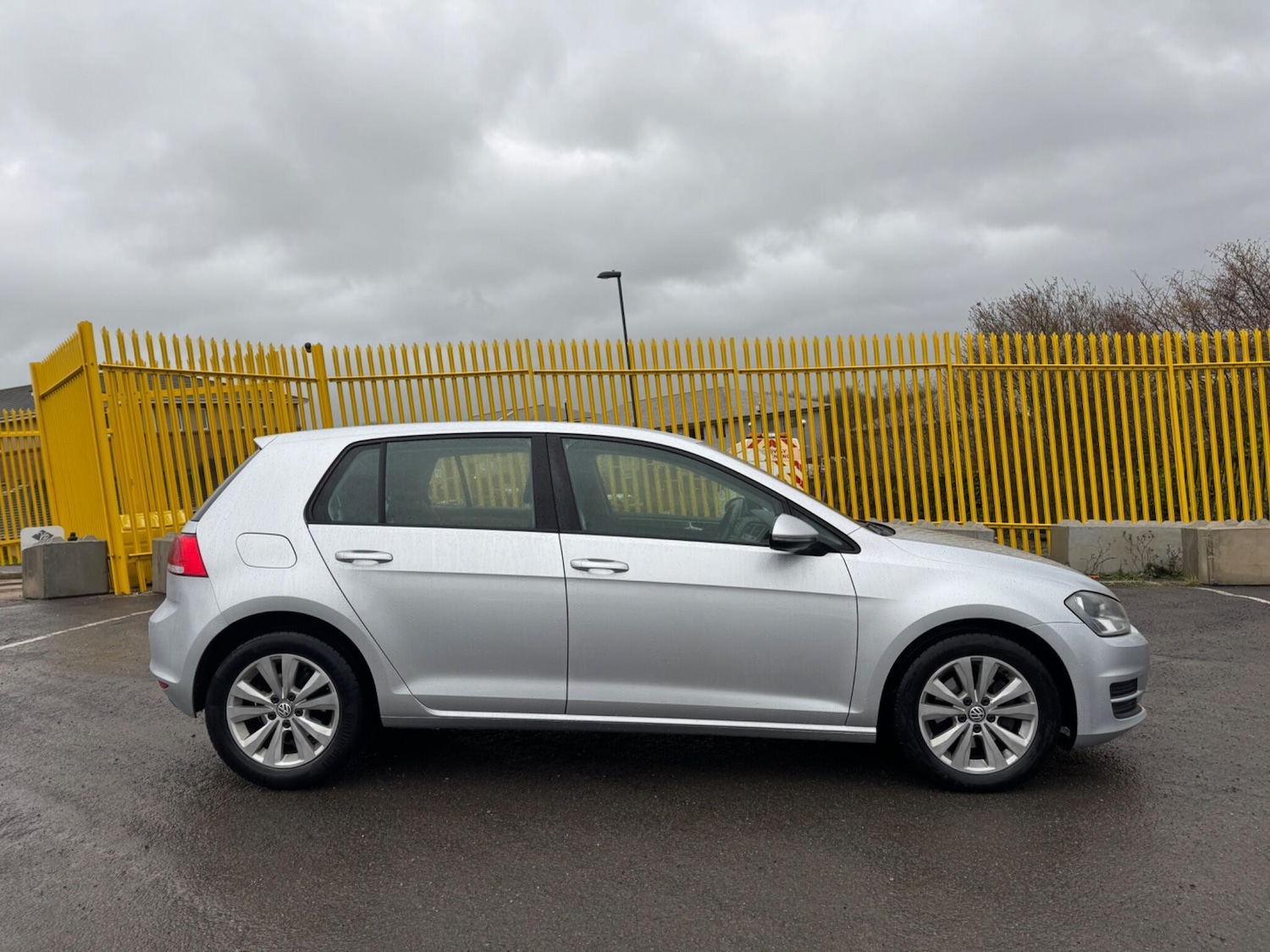 Used Volkswagen Golf 2012 for sale - 77646506: Photo 5