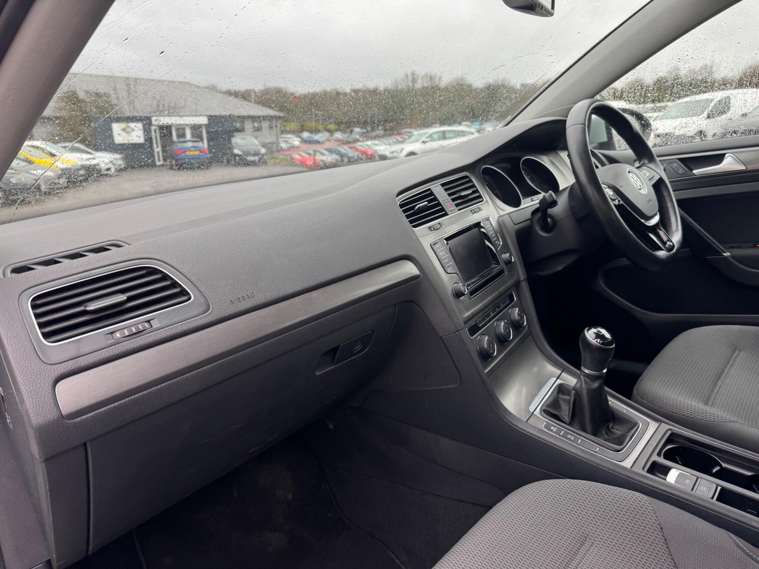 Used Volkswagen Golf 2012 for sale - 77646506: Photo 8