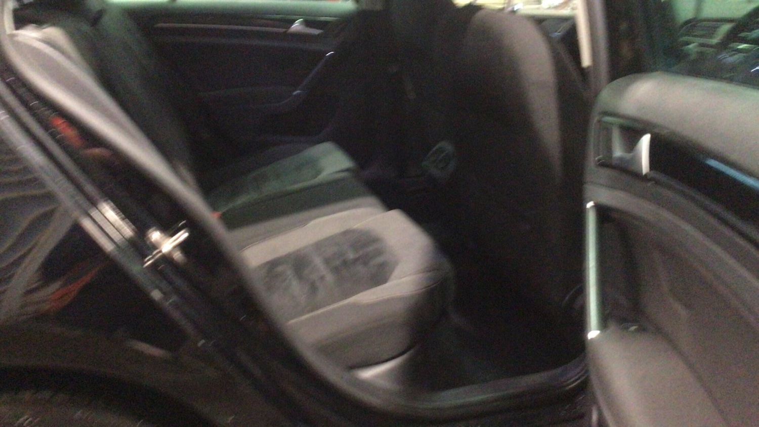 Used Volkswagen Golf 2015 for sale - 77510197: Photo 5