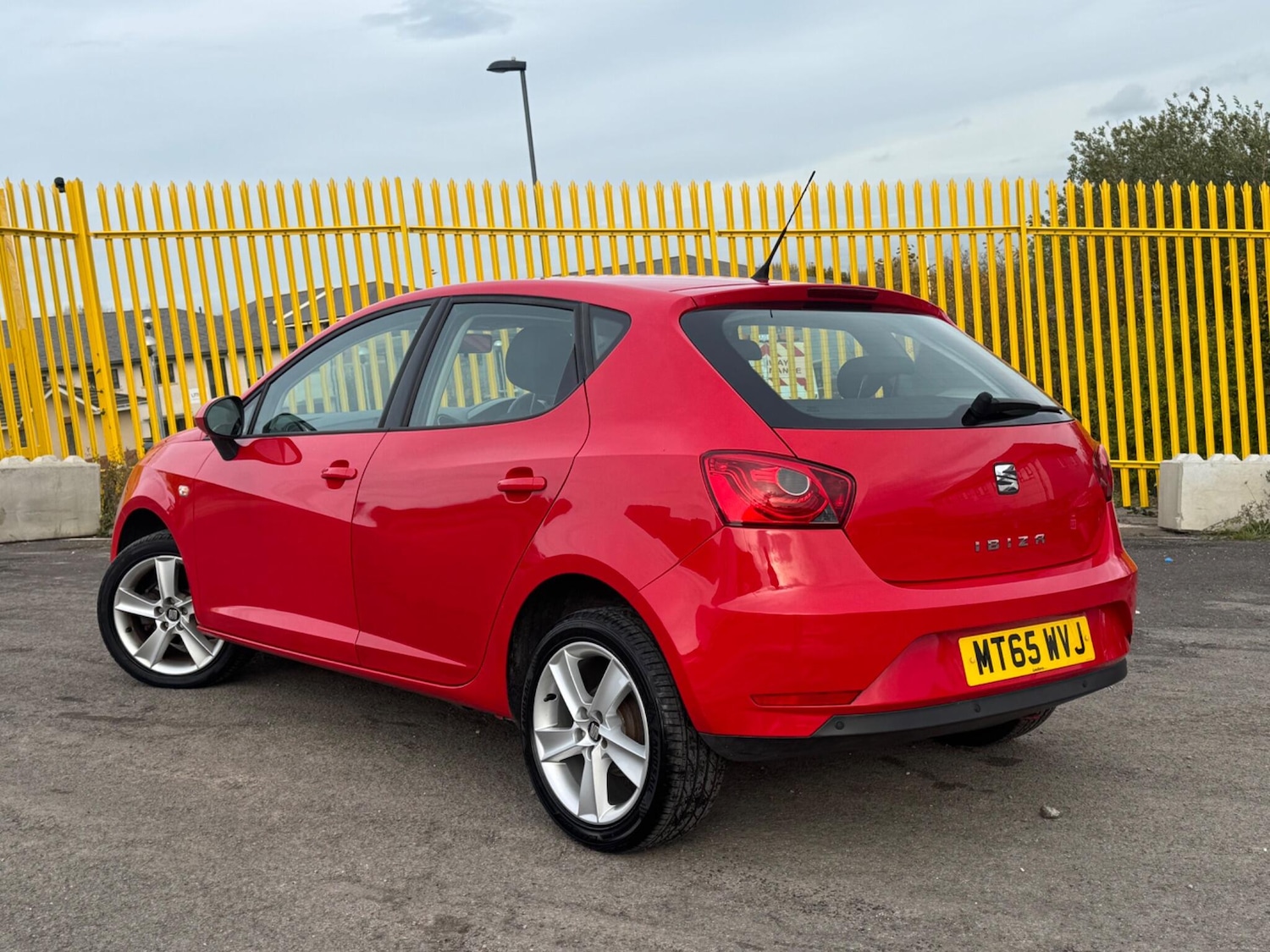 Used SEAT Ibiza 2015 for sale - 76247673: Photo 2