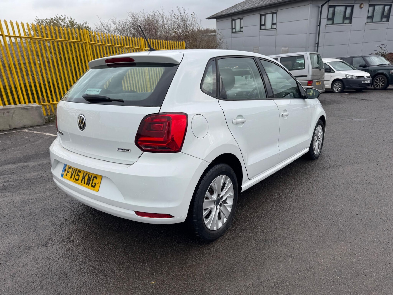 Used Volkswagen Polo 2015 for sale - 76839634: Photo 6