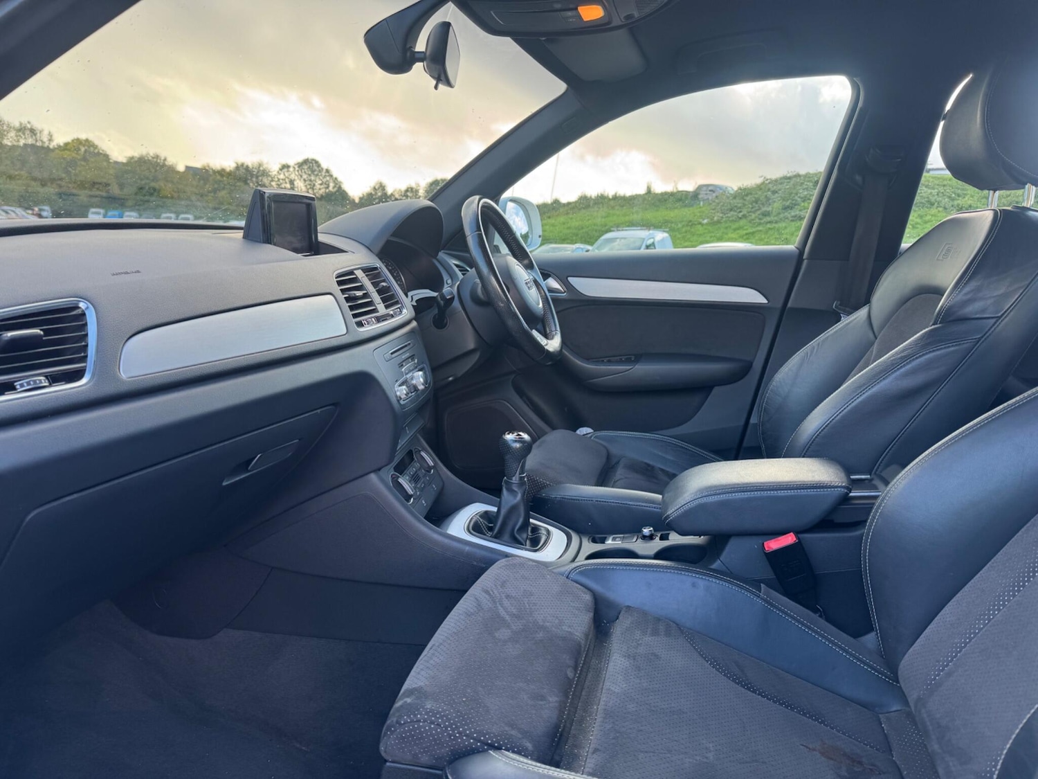 Used Audi Q3 2015 for sale - 75964993: Photo 9