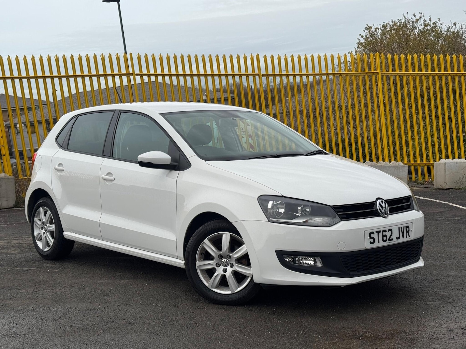 Used Volkswagen Polo 2012 for sale - 76318186: Photo 1