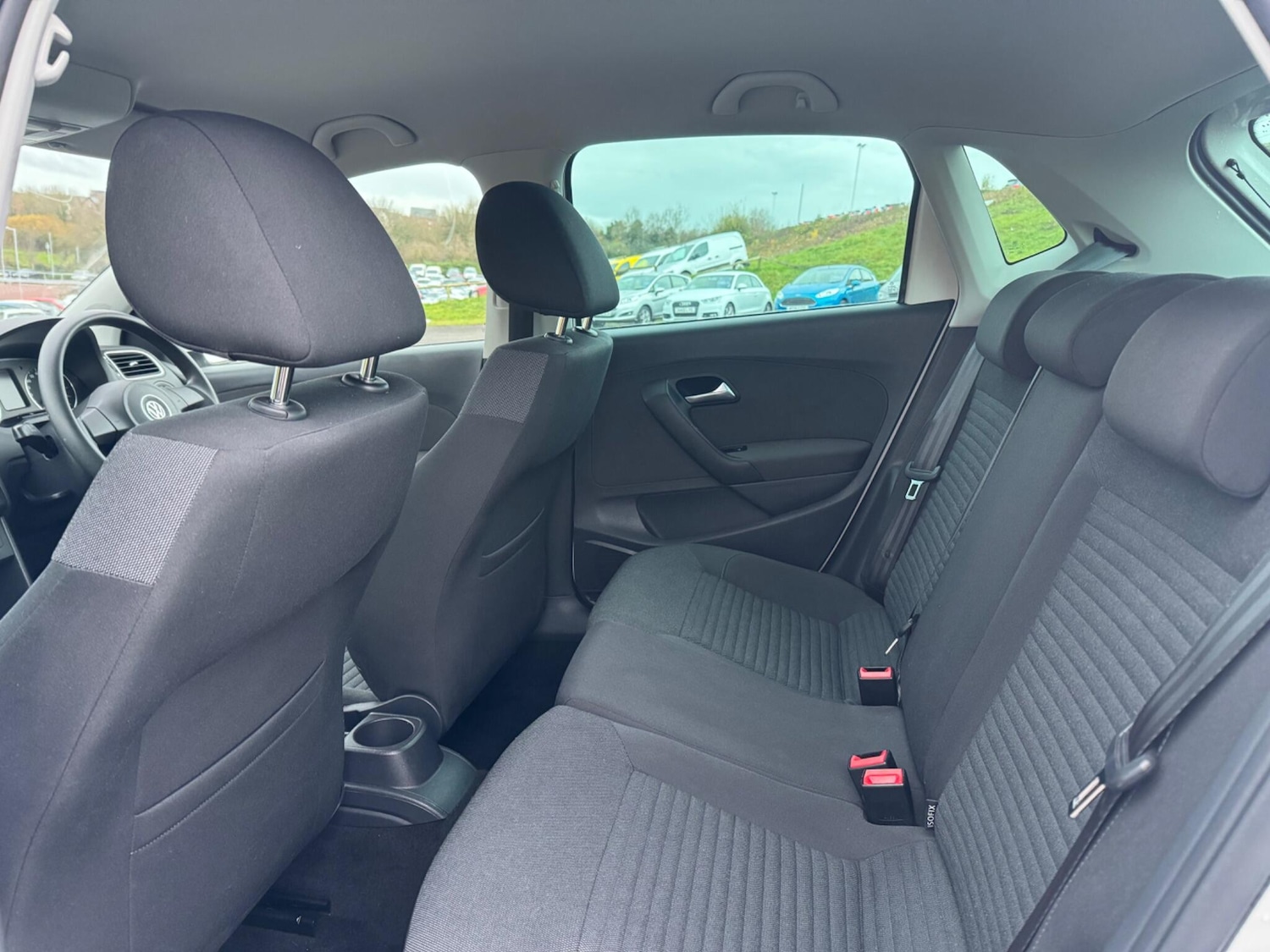 Used Volkswagen Polo 2012 for sale - 76318186: Photo 11