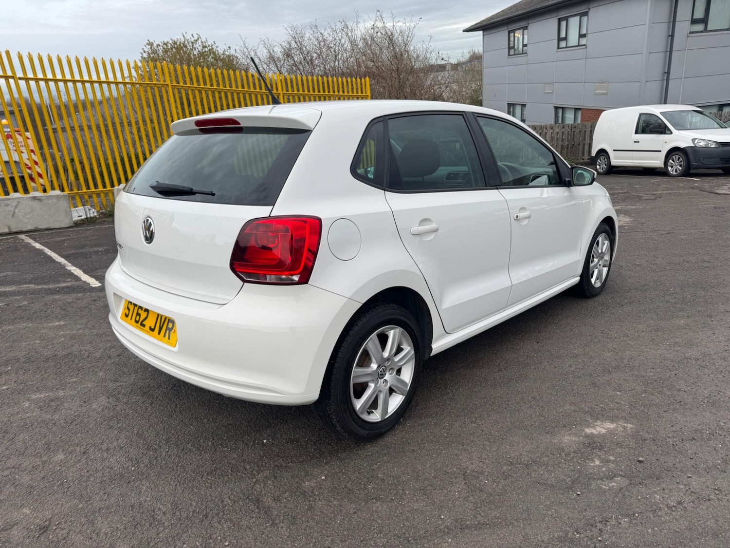 Used Volkswagen Polo 2012 for sale - 76318186: Photo 6