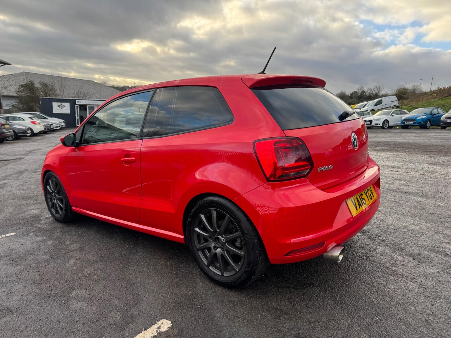 Used Volkswagen Polo 2016 for sale - 77978265: Photo 8