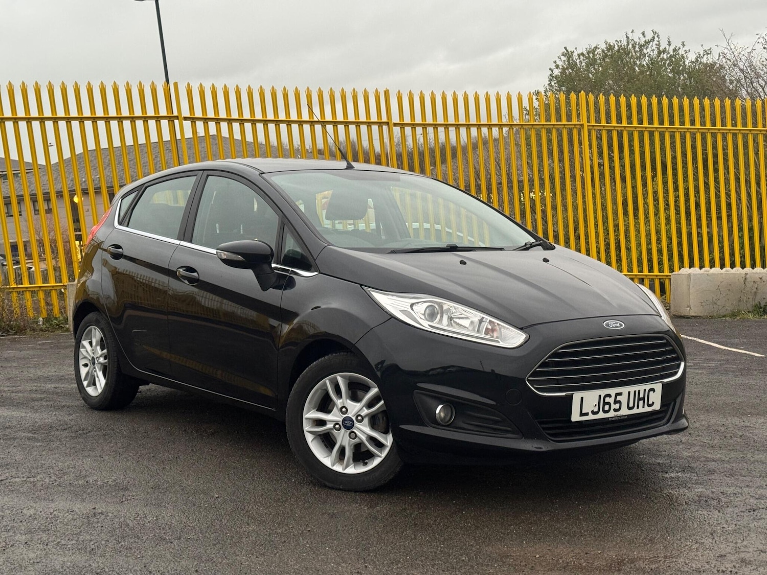 Used Ford Fiesta for sale - 76727579: Photo 1