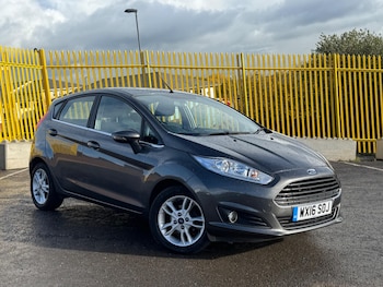 Used Ford Fiesta 2016 for sale - 76994030: Photo