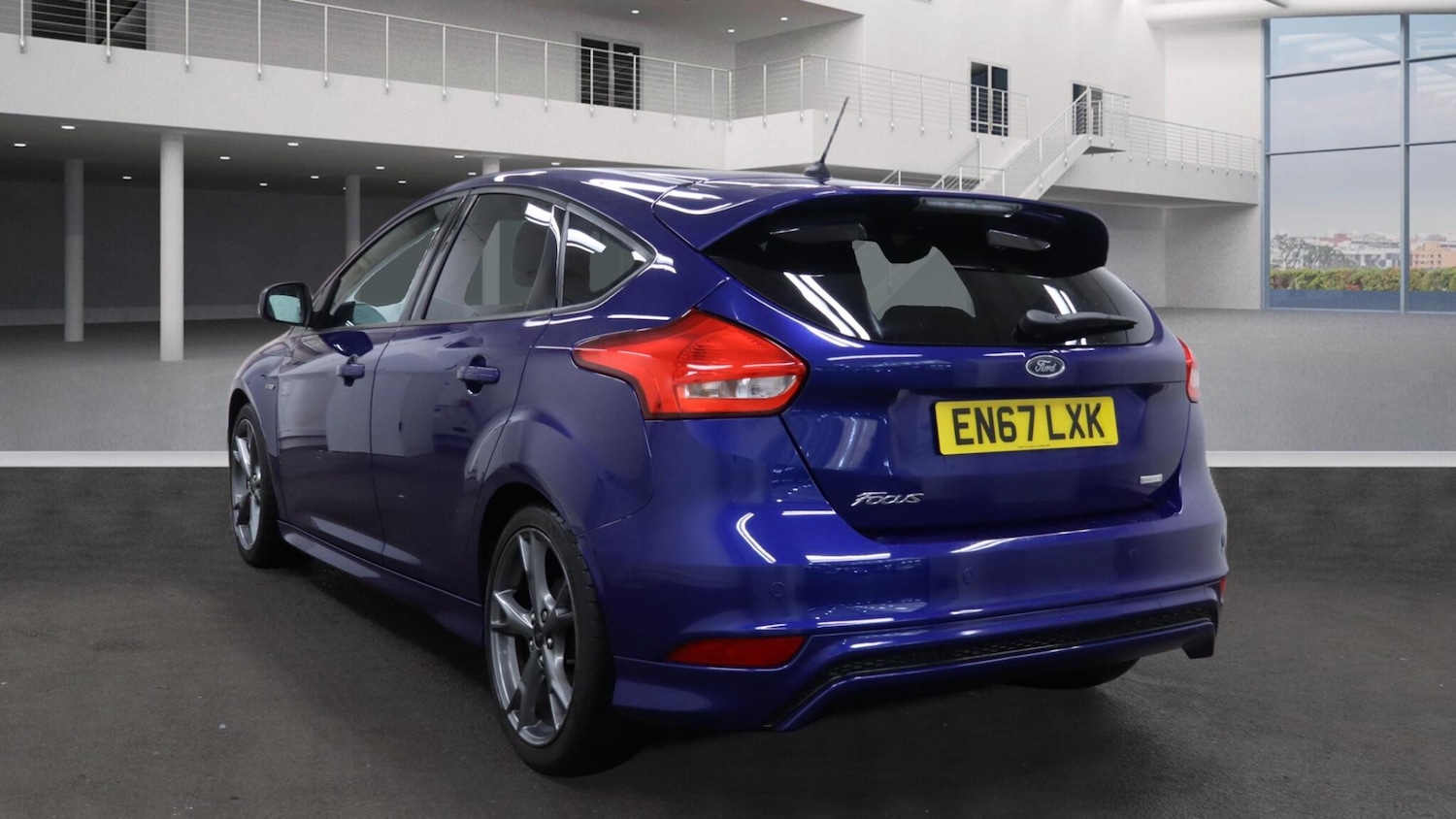 Used Ford Focus 2017 for sale - 77550341: Photo 2