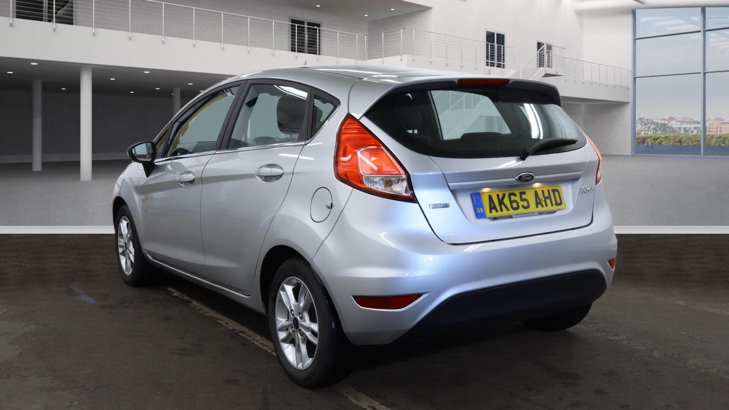 Used Ford Fiesta 2015 for sale - 77993199: Photo 2