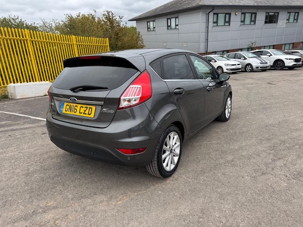 Used Ford Fiesta 2016 for sale - 76239965: Photo 6