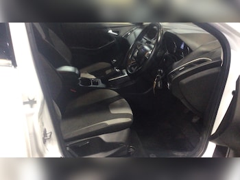 Used Ford Focus 2014 for sale - 77424892: Photo