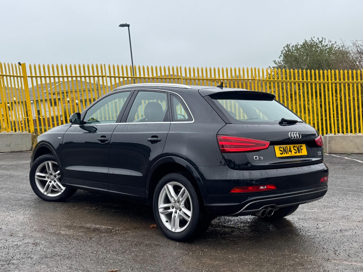 Used Audi Q3 2014 for sale - 76398091: Photo 2