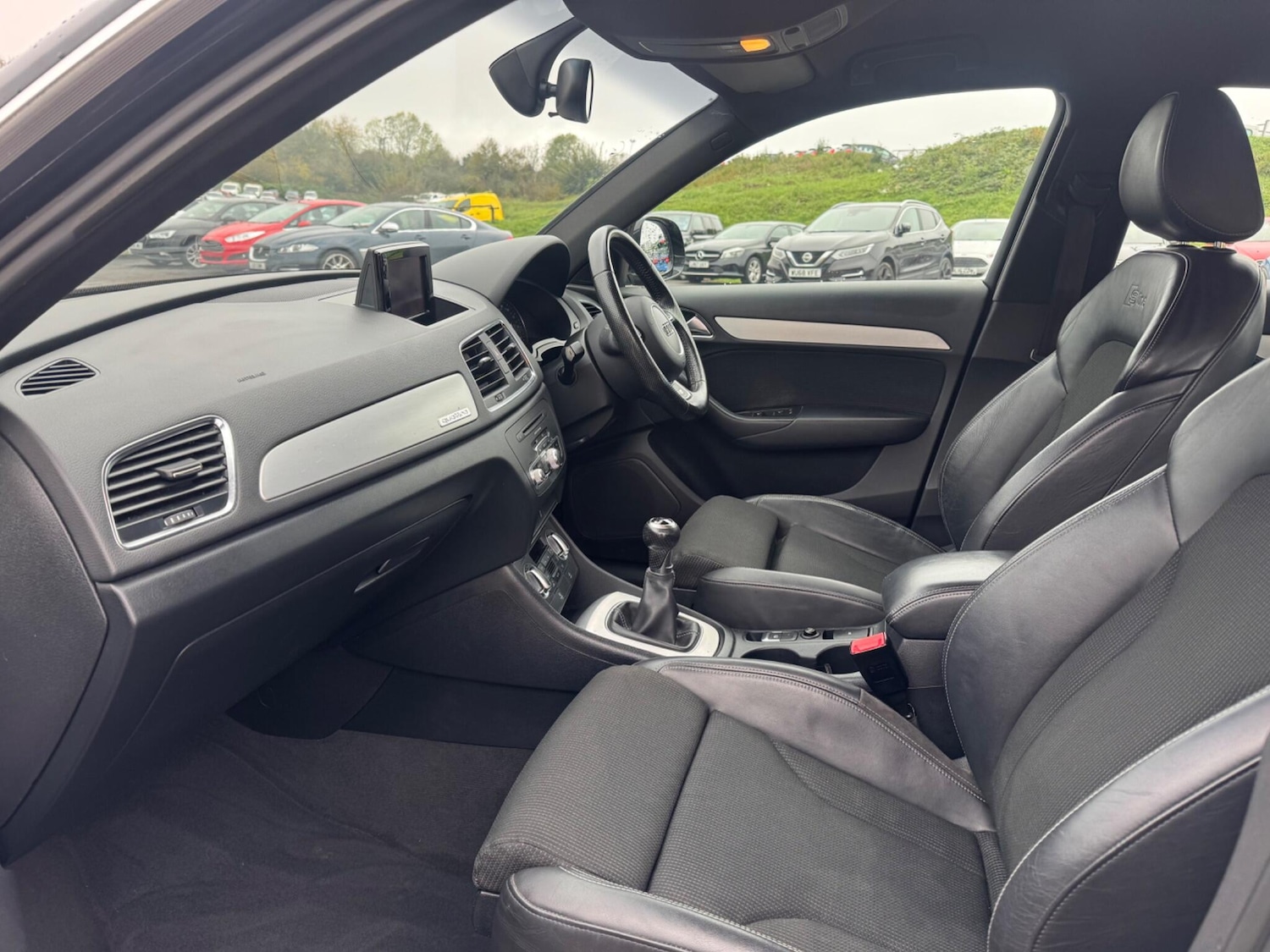 Used Audi Q3 2014 for sale - 76398091: Photo 8