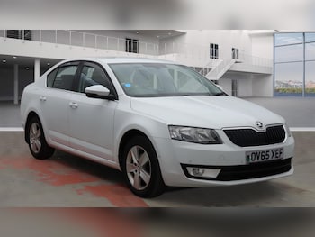 2015 (65) - 2.0 TDI SE Business Euro 6 (s/s) 5dr