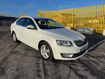 Used Skoda Octavia 2015 for sale - 76701784: Photo