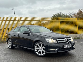 Used Mercedes-Benz C Class 2012 for sale - 76991634: Photo