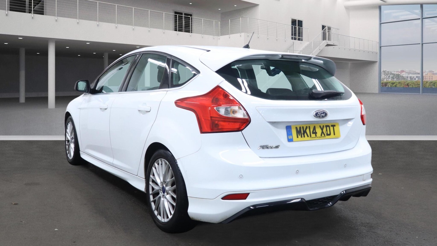 Used Ford Focus 2014 for sale - 77425790: Photo 2
