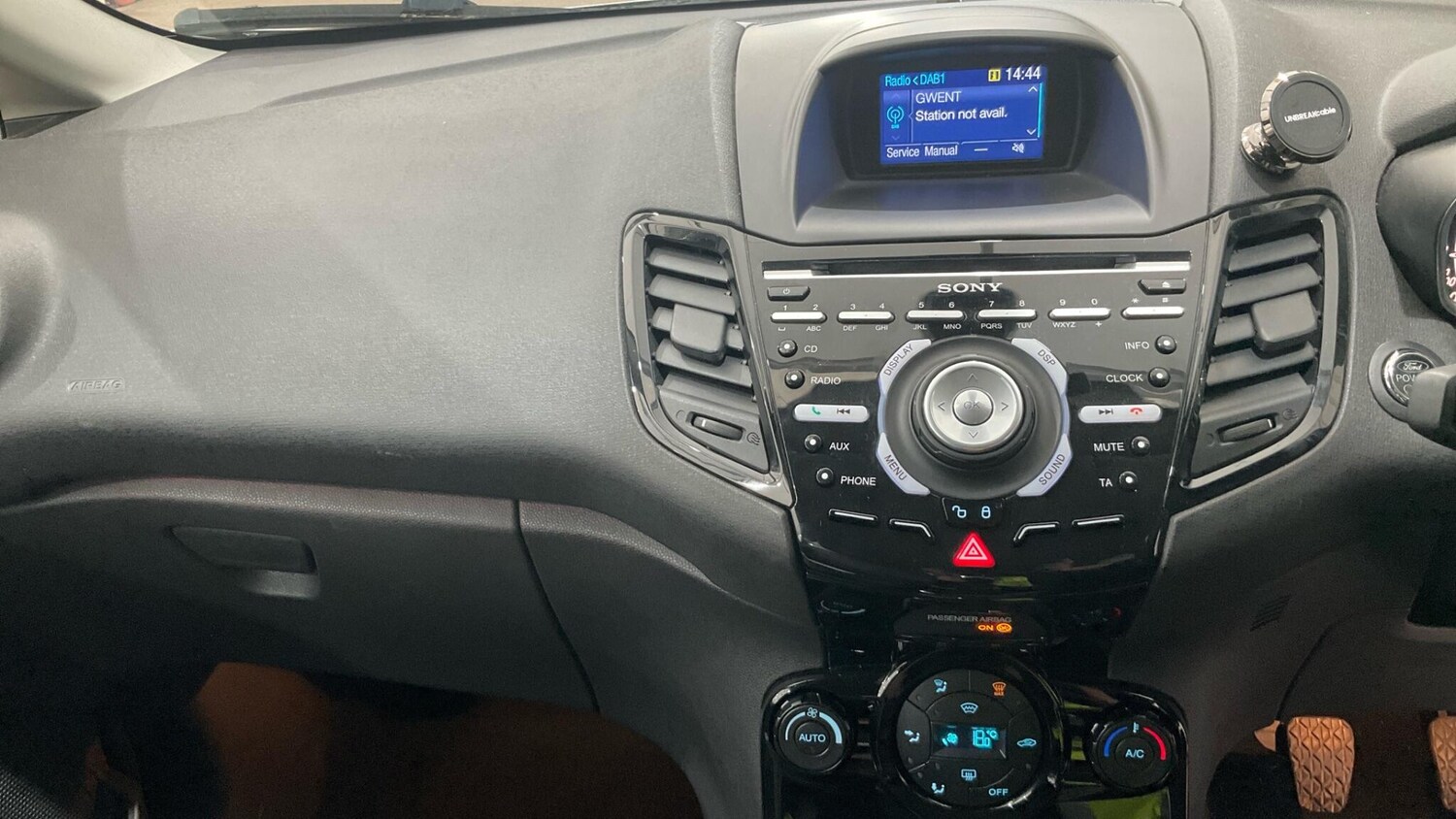 Used Ford Fiesta 2014 for sale - 76179760: Photo 6