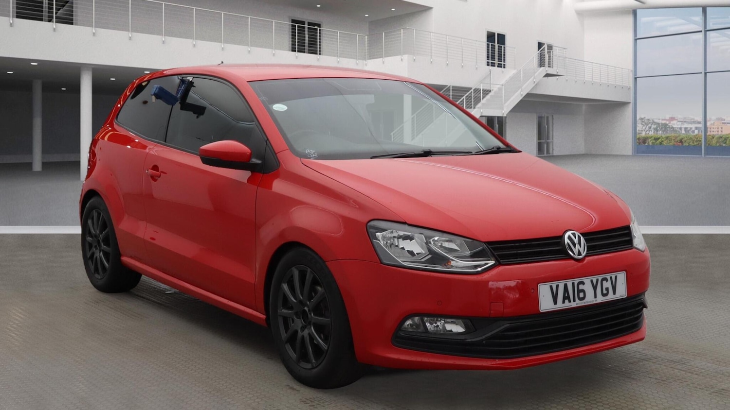 Used Volkswagen Polo 2016 for sale - 76315234: Photo 1