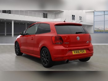 Used Volkswagen Polo 2016 for sale - 76315234: Photo 2