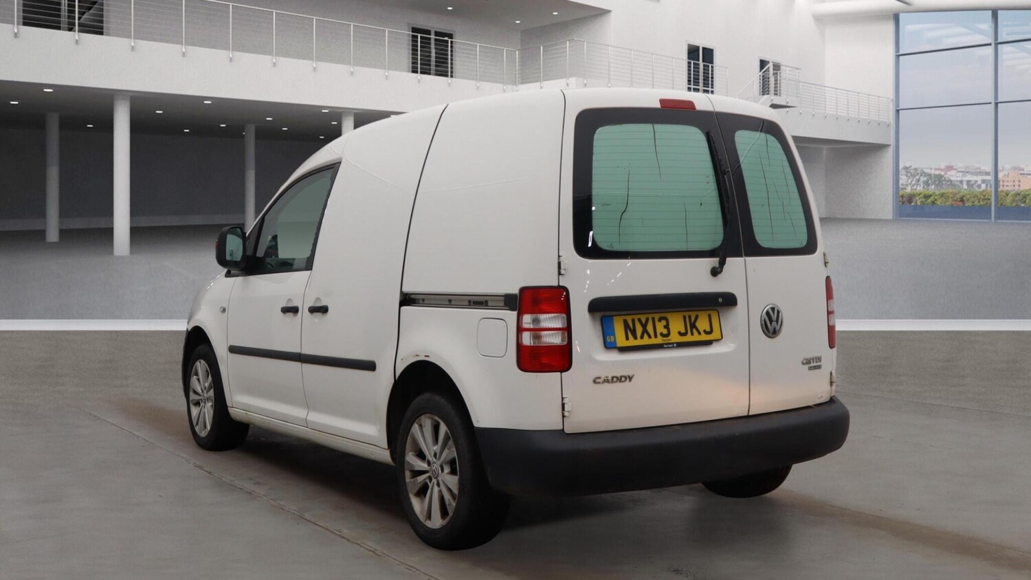 Used Volkswagen Caddy 2013 for sale - 76059330: Photo 2
