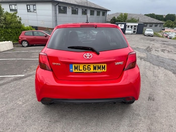 Used Toyota Yaris 2016 for sale - 78910885: Photo