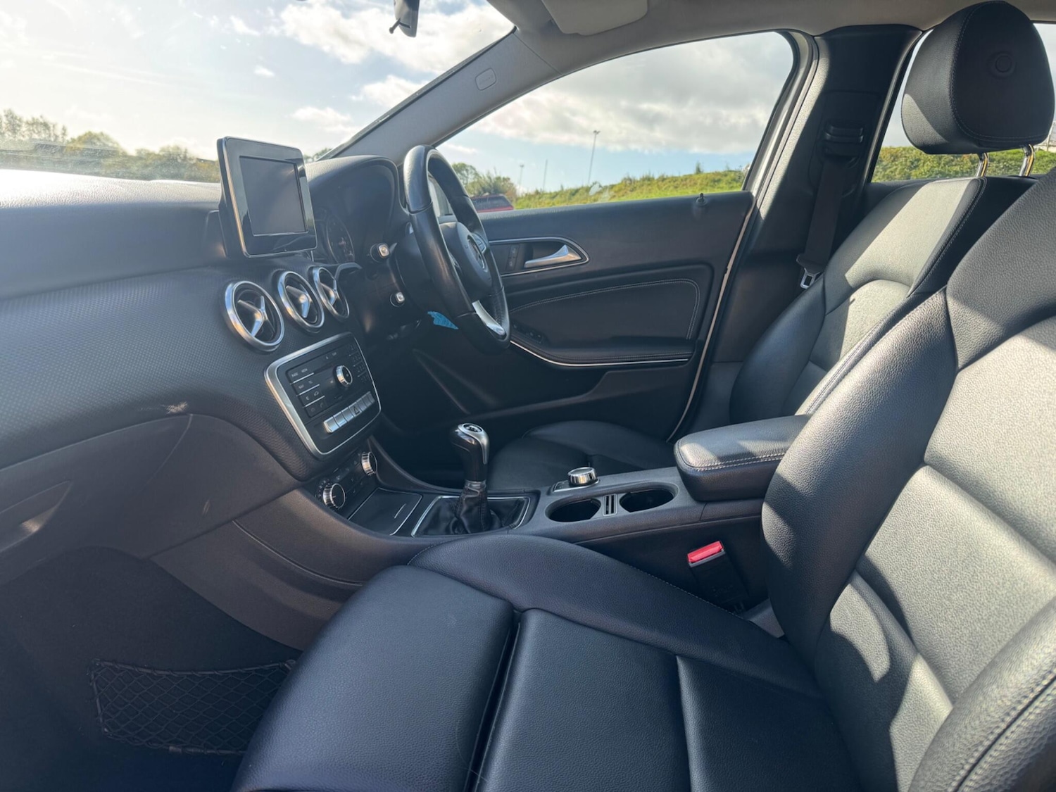 Used Mercedes-Benz A-Class 2017 for sale - 76348955: Photo 8