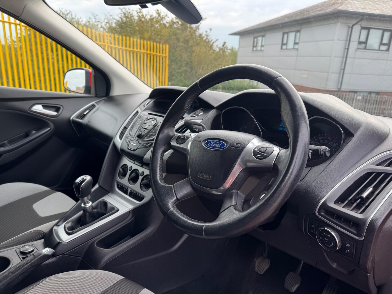 Used Ford Focus 2013 for sale - 75940683: Photo 12