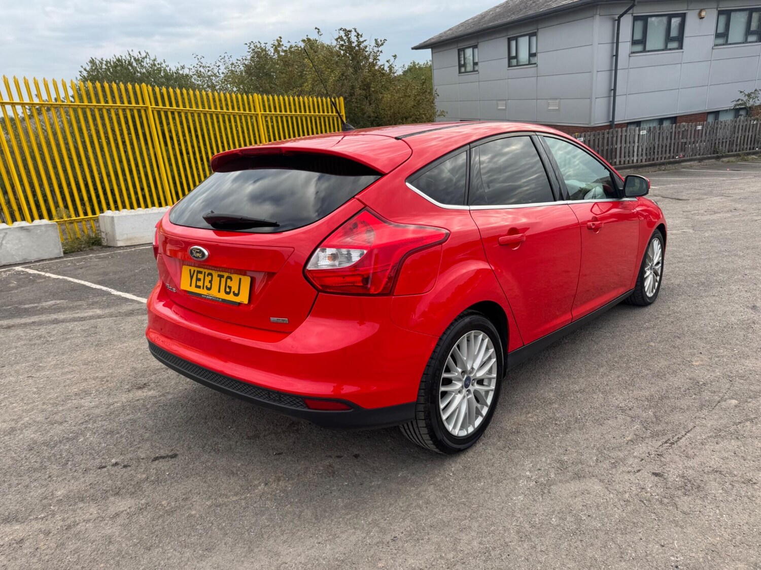 Used Ford Focus 2013 for sale - 75940683: Photo 6