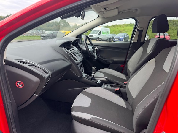 Used Ford Focus 2013 for sale - 75940683: Photo 8
