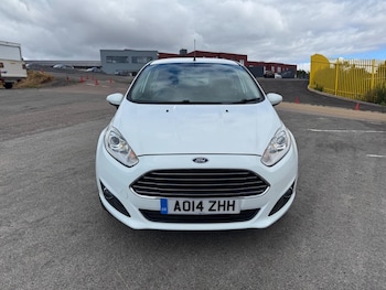 Used Ford Fiesta 2014 for sale - 79145564: Photo