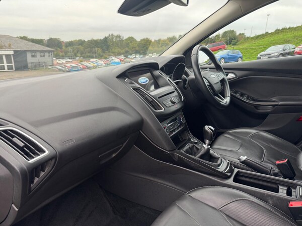 Used Ford Focus 2017 for sale - 76179305: Photo 11