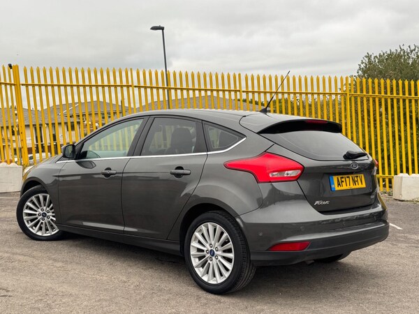 Used Ford Focus 2017 for sale - 76179305: Photo 2