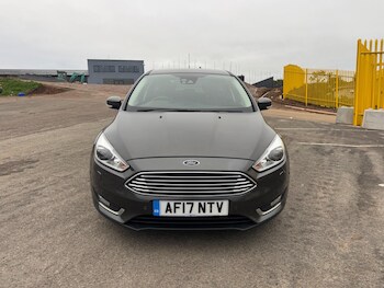 Used Ford Focus 2017 for sale - 76179305: Photo 3