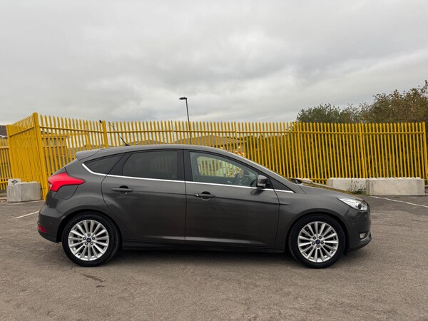 Used Ford Focus 2017 for sale - 76179305: Photo 5