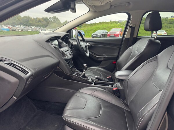 Used Ford Focus 2017 for sale - 76179305: Photo 8