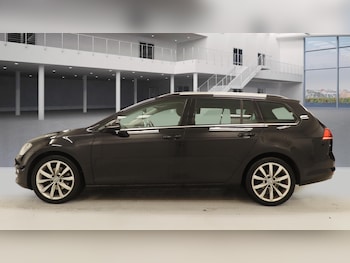 Used Volkswagen Golf 2015 for sale - 77509958: Photo