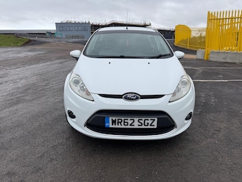 Used Ford Fiesta 2012 for sale - 77101721: Photo