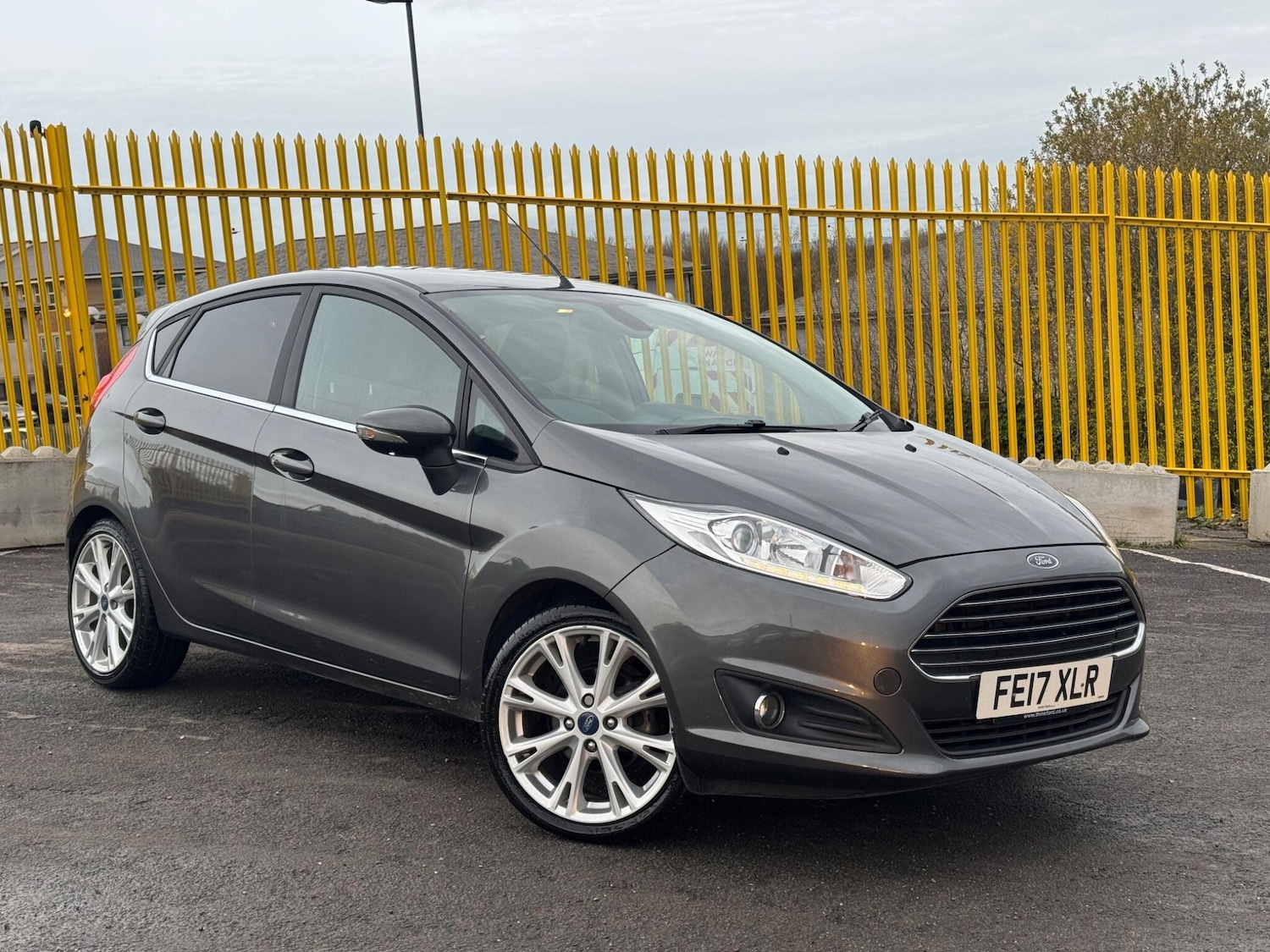 Used Ford Fiesta 2017 for sale - 76865187: Photo 1