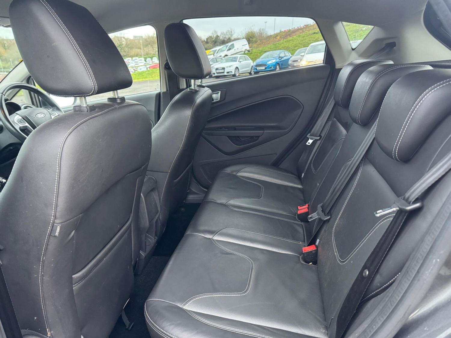 Used Ford Fiesta 2017 for sale - 76865187: Photo 12