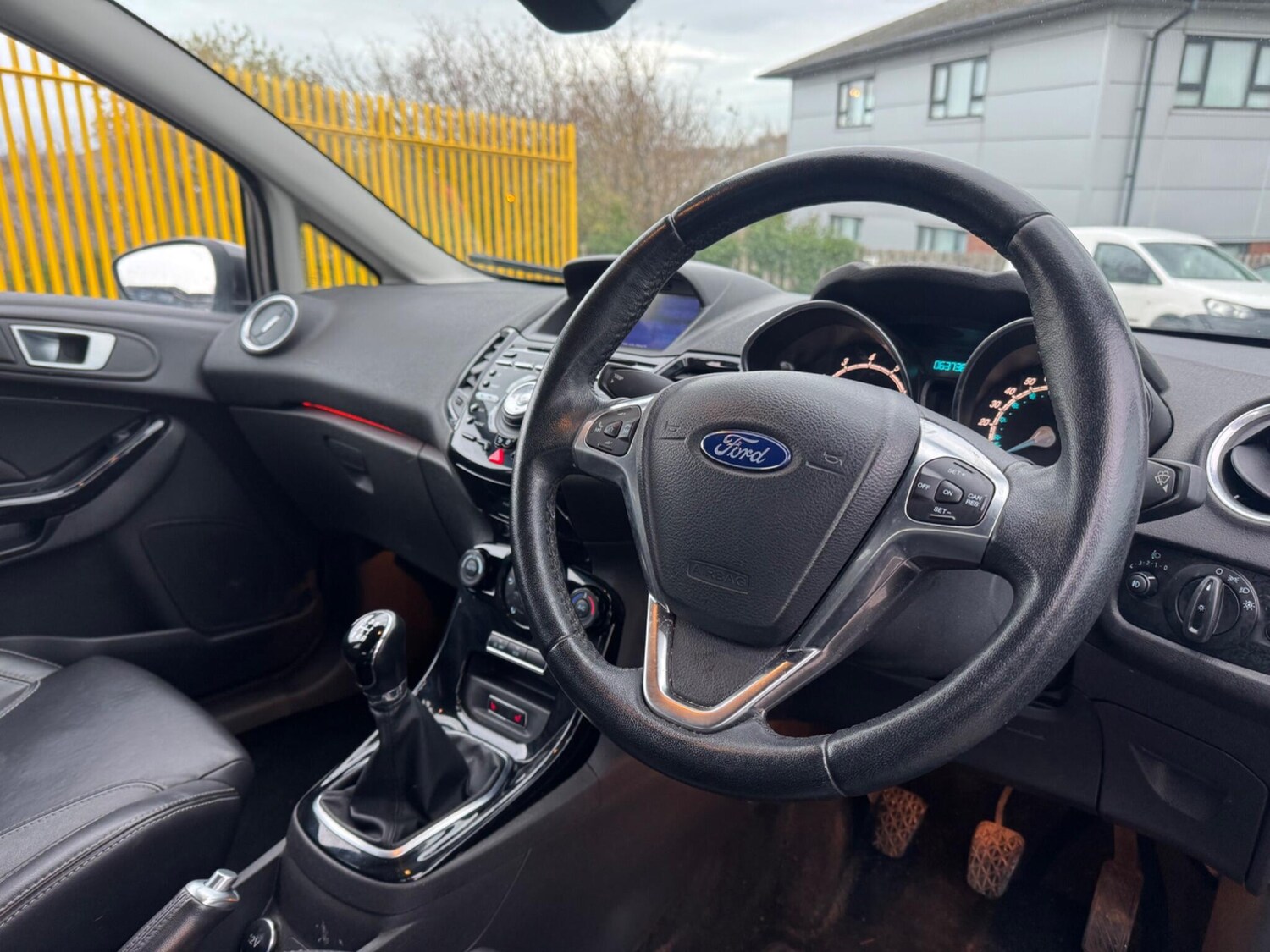 Used Ford Fiesta 2017 for sale - 76865187: Photo 15