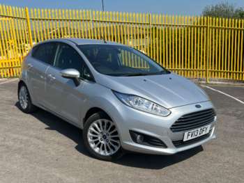 2013 (13) - 1.0T EcoBoost Titanium Euro 5 (s/s) 5dr