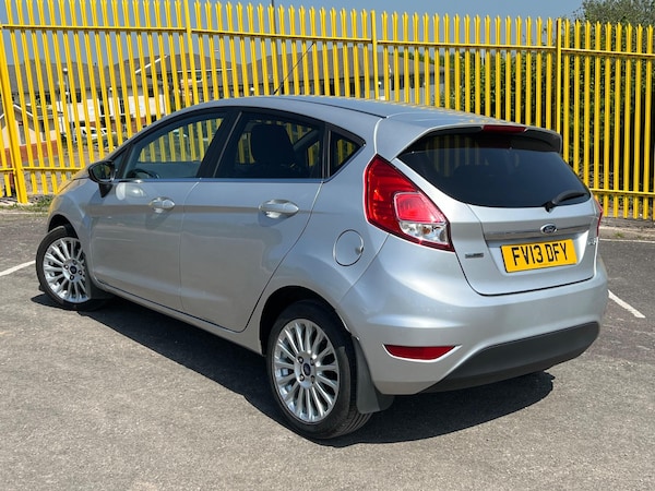 Used Ford Fiesta 2013 for sale - 74489190: Photo 3