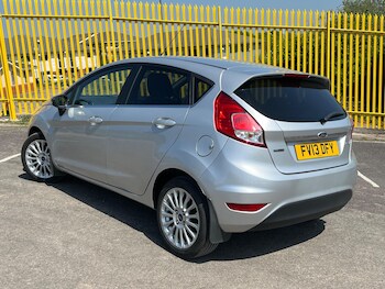 Used Ford Fiesta 2013 for sale - 74489190: Photo