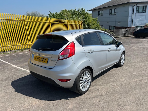 Used Ford Fiesta 2013 for sale - 74489190: Photo 7