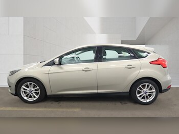 Used Ford Focus 2015 for sale - 78320310: Photo