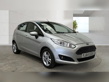 Used Ford Fiesta 2015 for sale - 78981869: Photo