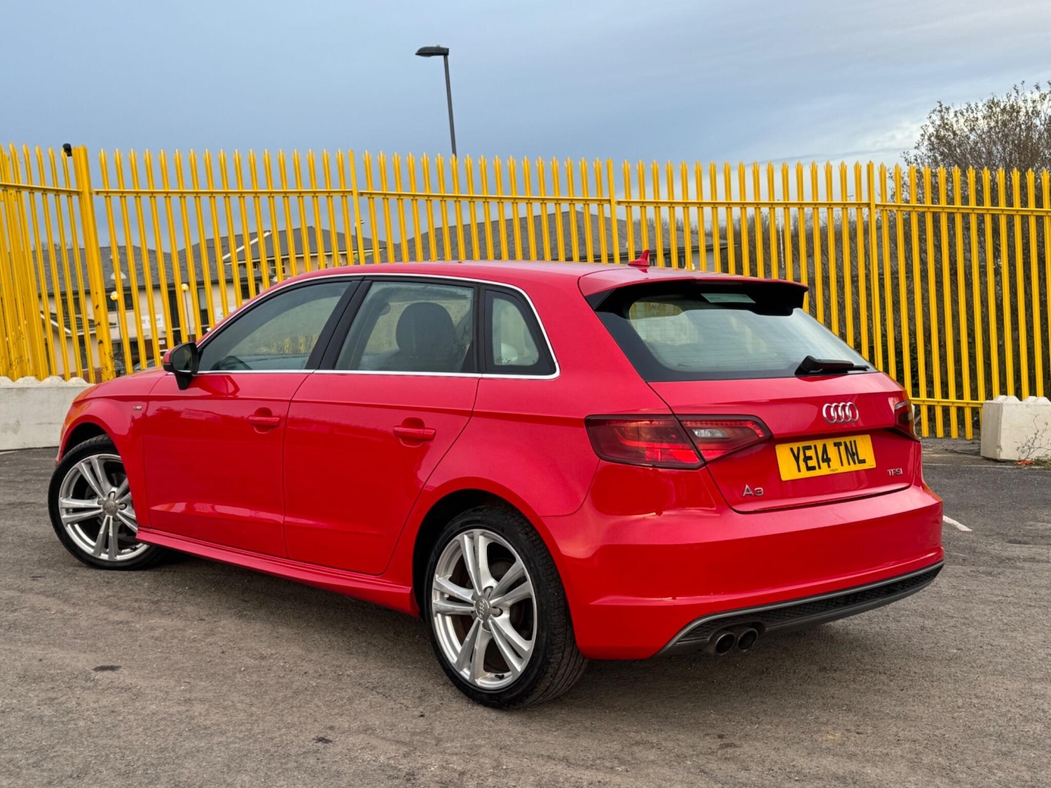 Used Audi A3 2014 for sale - 76839637: Photo 2